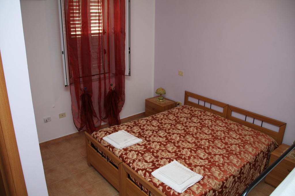 ليكاتا B&B Giarrizzo الغرفة الصورة